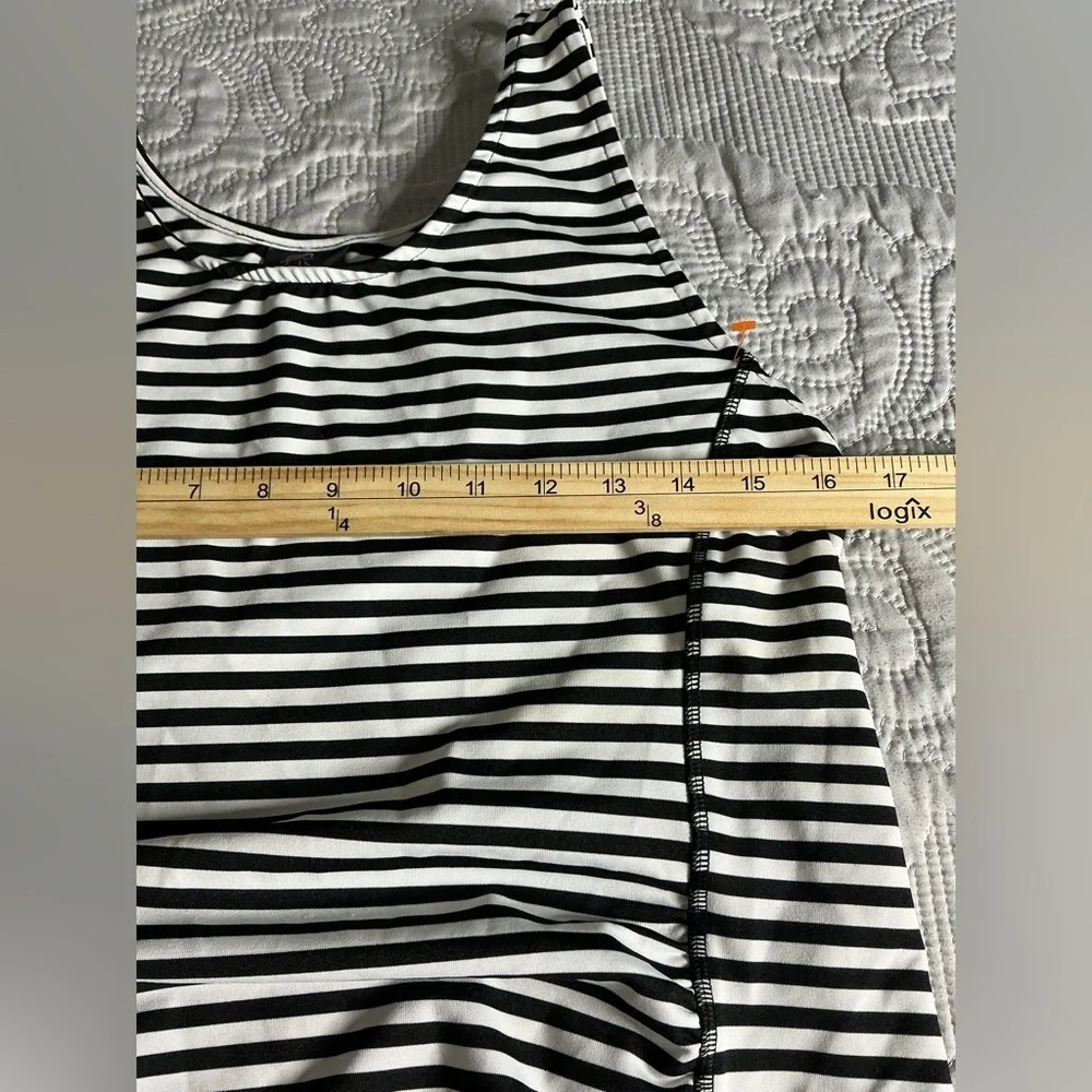 by MOTHERHOOD Black and White Tank Top SIZE M - Picture 7 of 9
